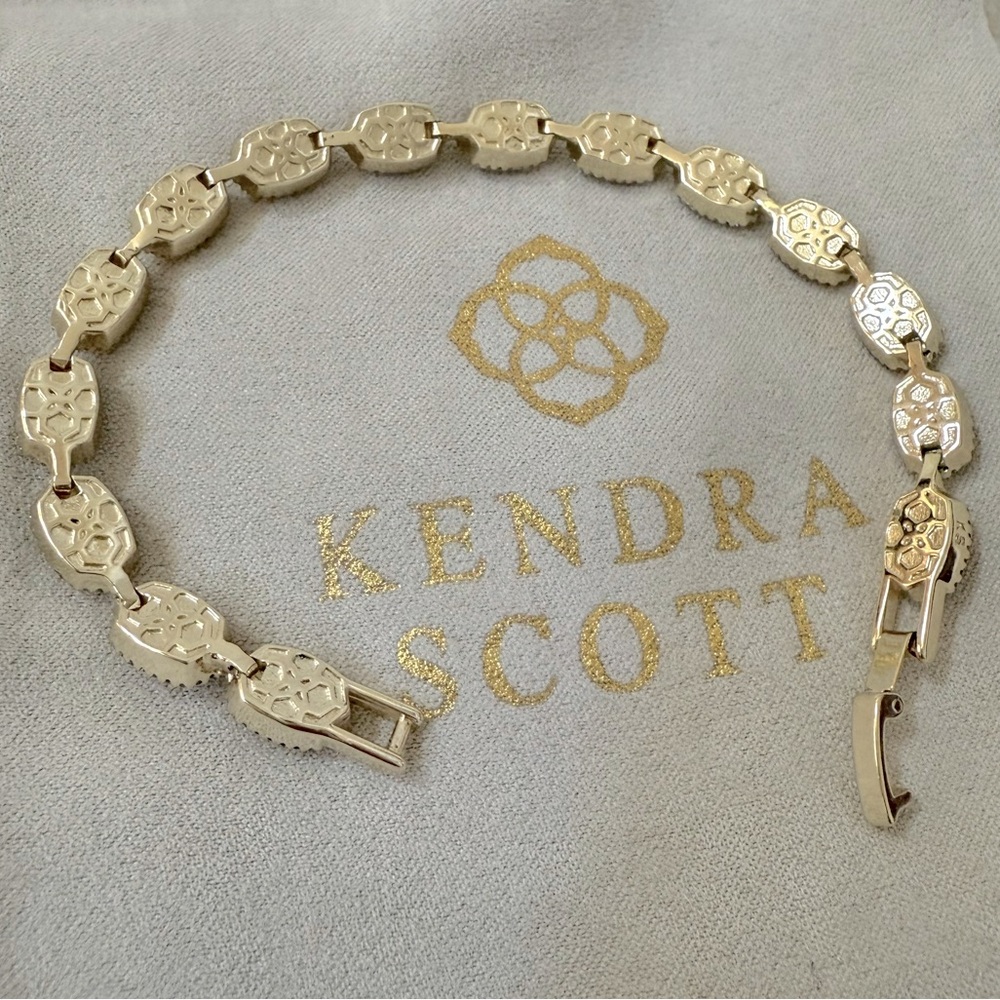 Kendra Scott Cole Gold Link Ivory Mother of Pearl Bracelet - Picture 3 of 7